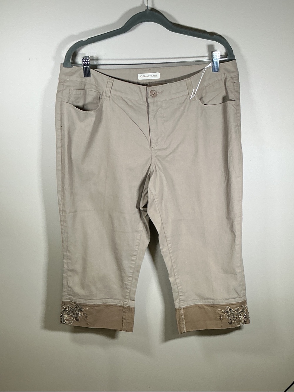 Coldwater Creek Petite Embellished Capri Pants Women’s P14 Neutral Tan